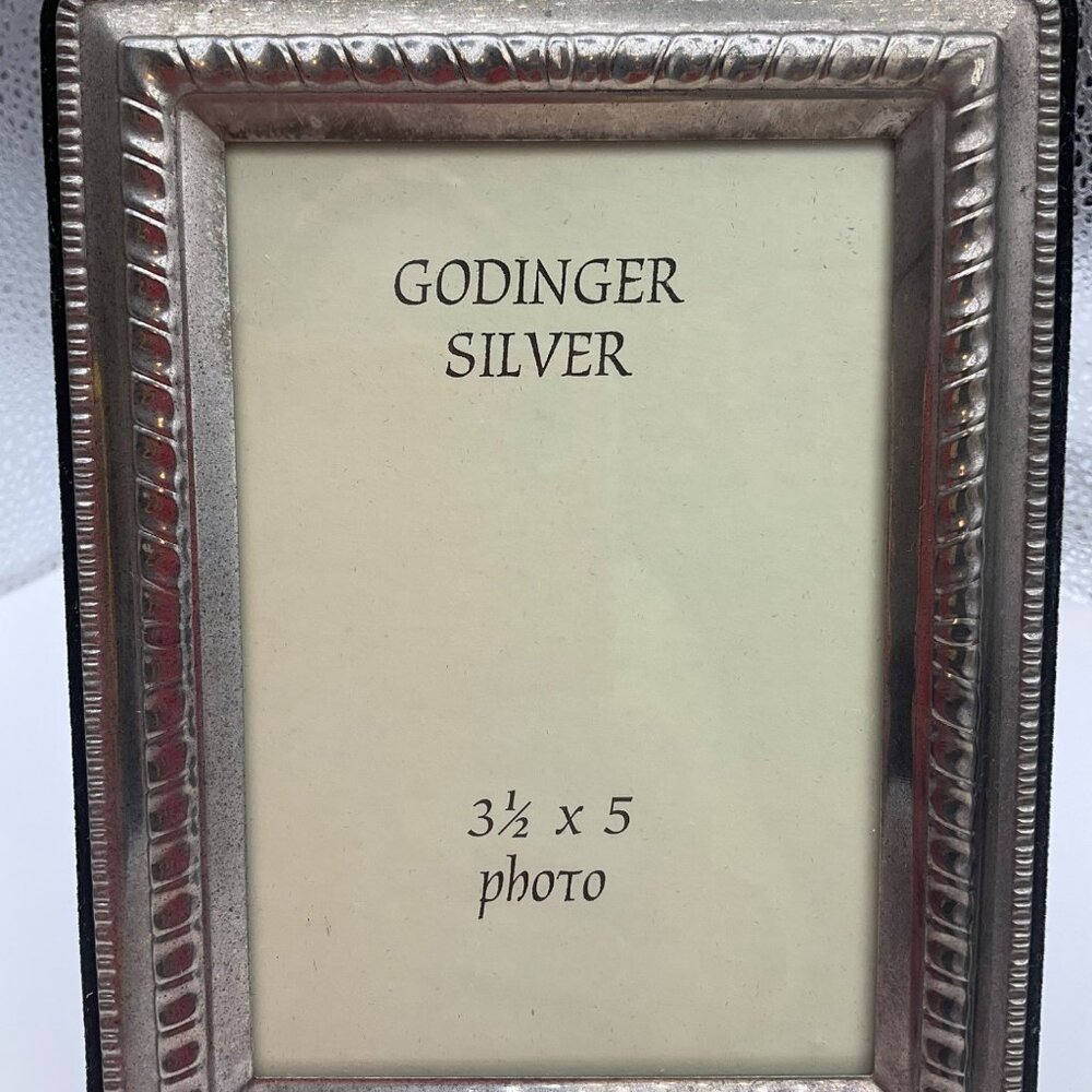 VTG Godinger Silver Plated Photo Frames Set of 2 Ornate Velvet Backing 3.5" X 5" - Picture 2 of 7